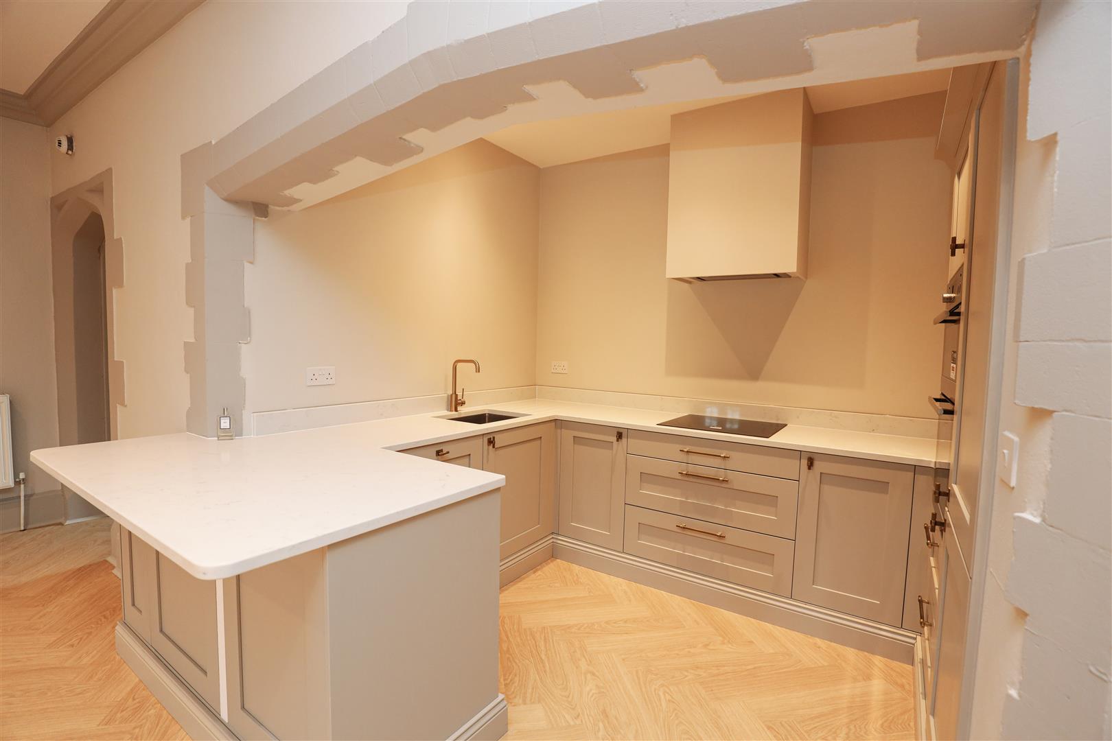 6 The Old Grammar School, Church Street, Cowbridge, CF71 7BB